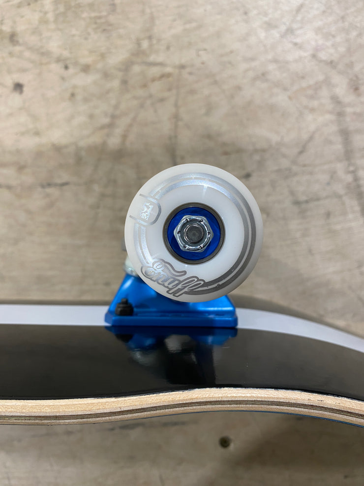TR7 Flag 8.0" Complete Skateboard