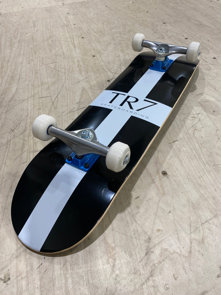 TR7 Flag 8.0" Complete Skateboard