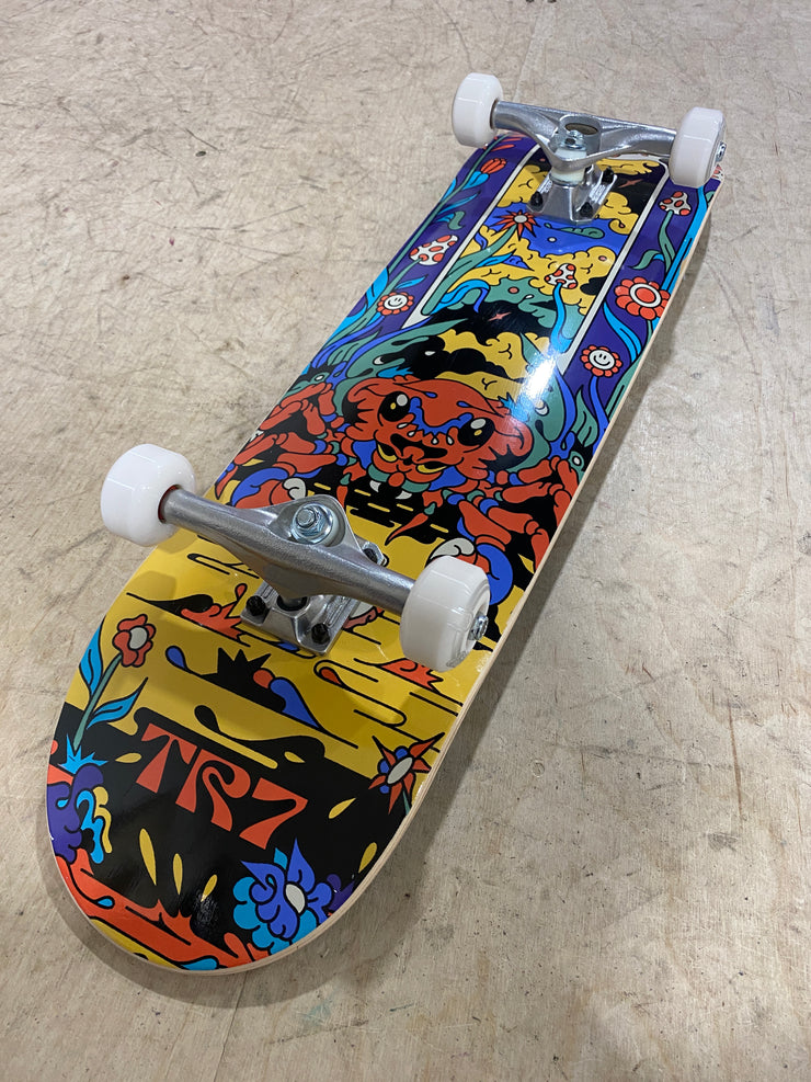 TR7 Crab 8.5" Complete Skateboard