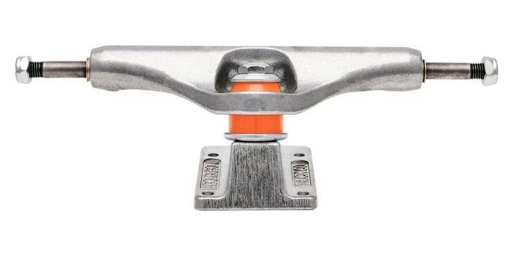 Independent Mid Truck Hollow Forged Silver - TR7 SKATEBOARDING | LOCAL SKATE SHOP & INDOOR SKATEPARK IN NEWQUAY 