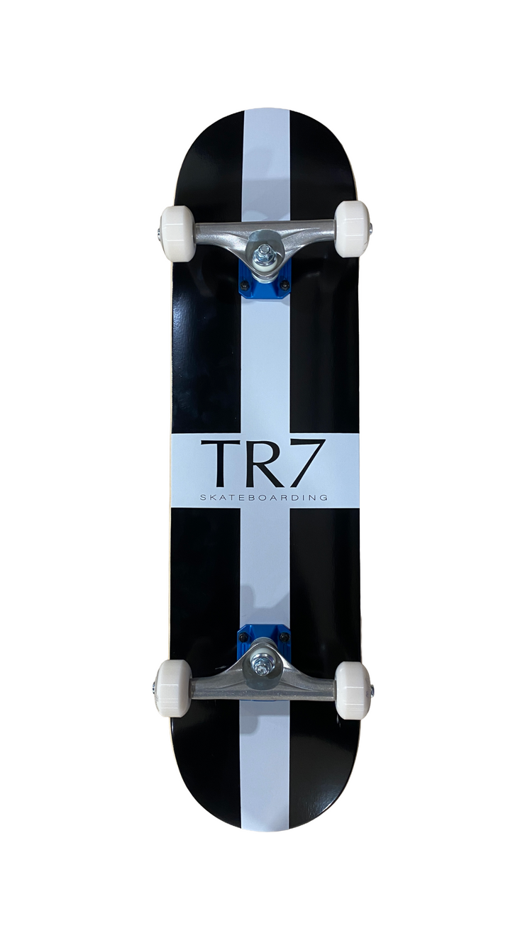 TR7 Flag 8.0" Complete Skateboard