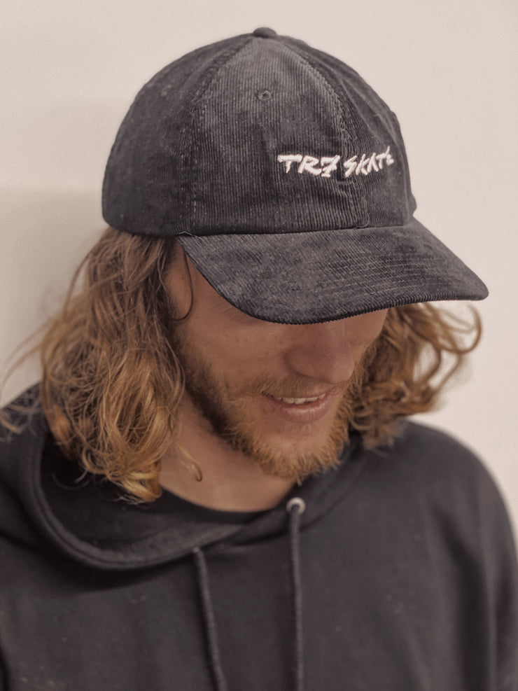 TR7 SKATE Corduroy Cap - Black